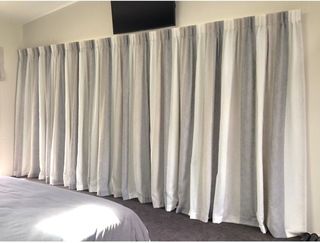 Flaxton curtains on single track