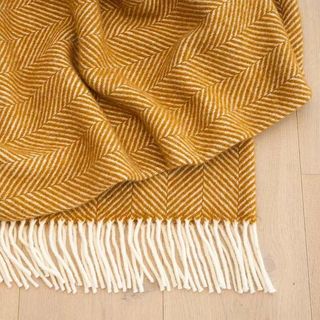 Magnus Amber Throw
